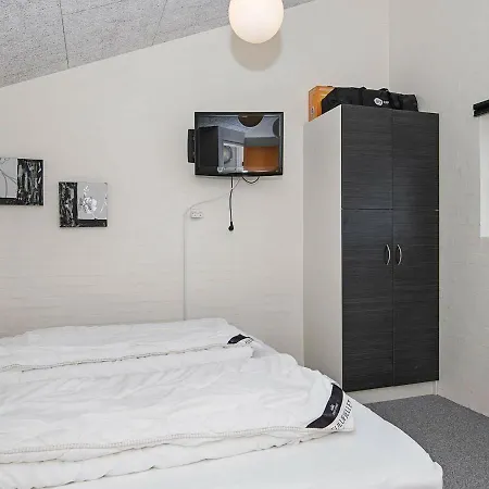 Holiday home 4 Person Holiday Home In Bl Vand