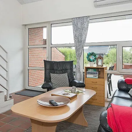 4 Person Holiday Home In Bl Vand *