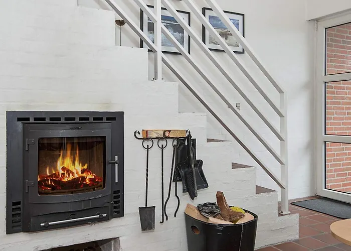 Cozy Retreat In - By Traum